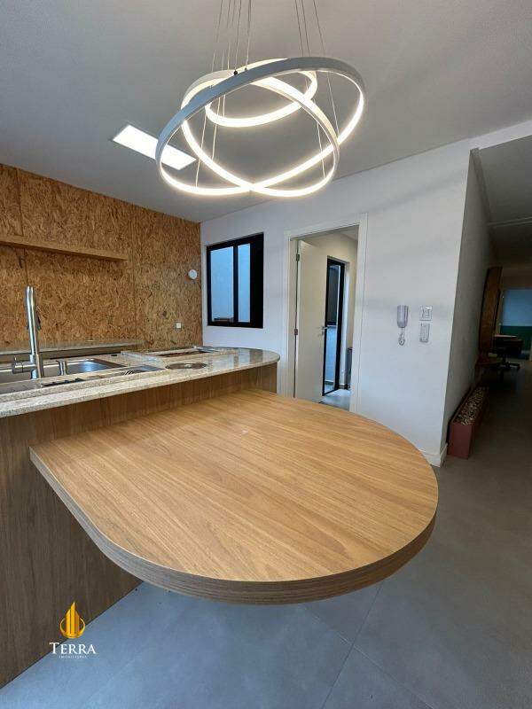 Residencial Veneto Apartamento com 3 quartos, Praia dos Amores: 