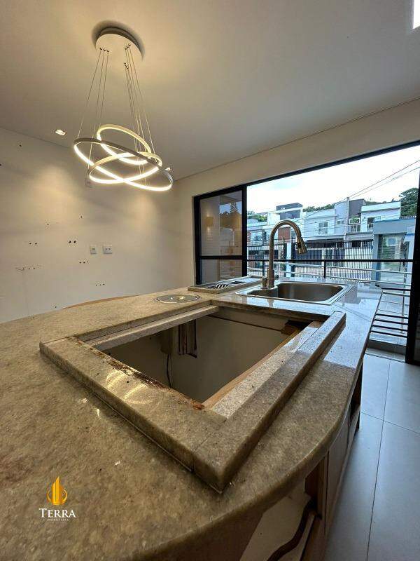 Residencial Veneto Apartamento com 3 quartos, Praia dos Amores: 