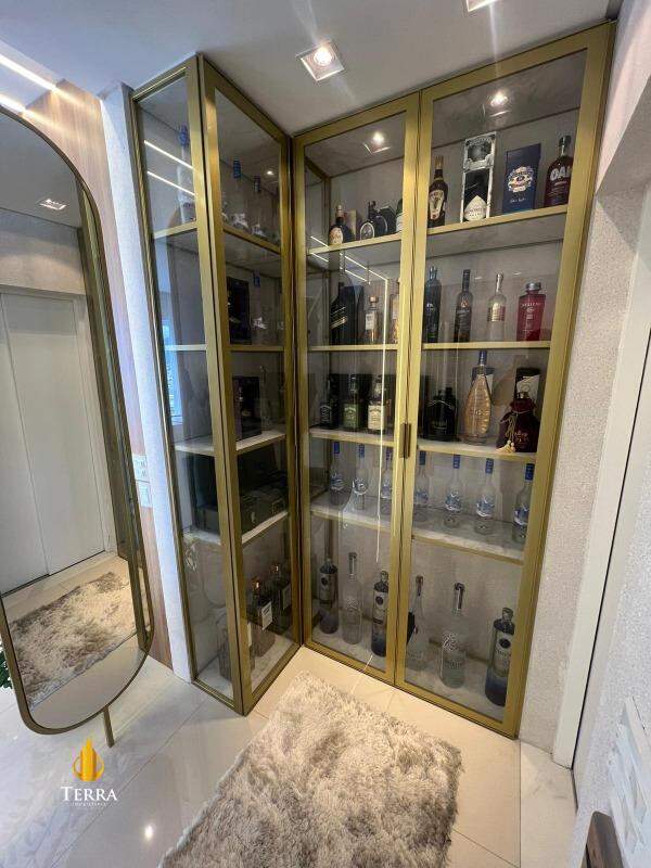 Edifício Salvatore Residenziale Apartamento com 3 quartos, Centro: 