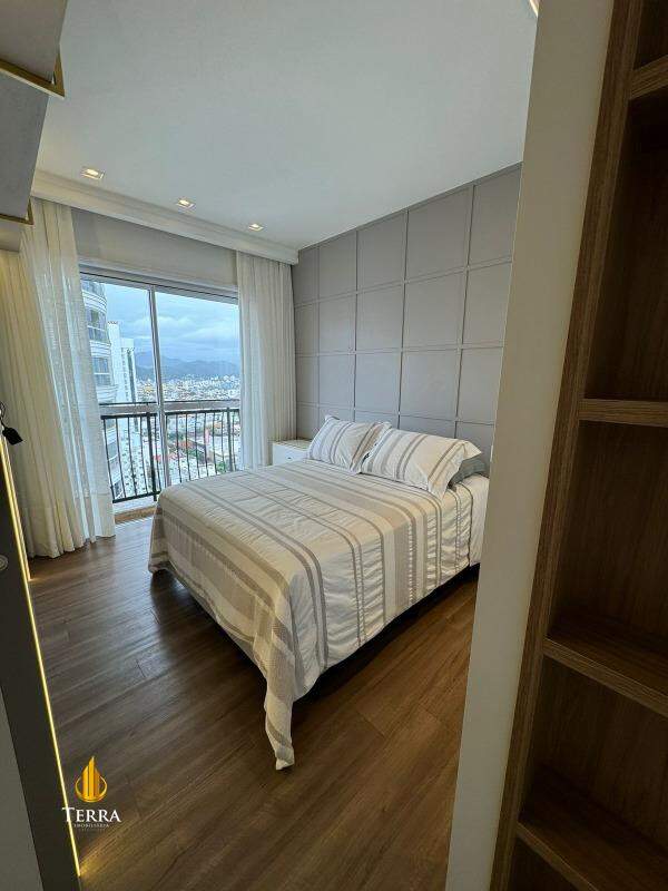 Edifício Salvatore Residenziale Apartamento com 3 quartos, Centro: 