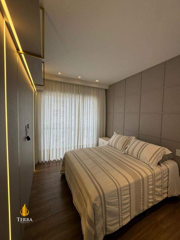 Edifício Salvatore Residenziale Apartamento com 3 quartos, Centro: 