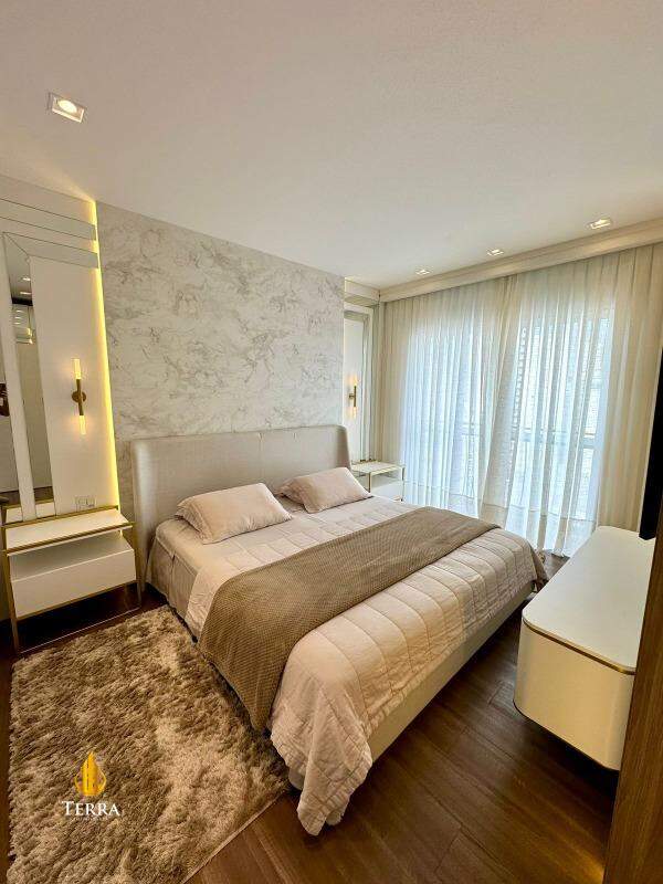 Edifício Salvatore Residenziale Apartamento com 3 quartos, Centro: 