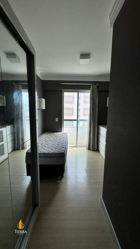 Emerald Apartamento com 2 quartos, Praia Brava: 