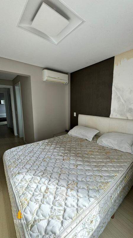 Emerald Apartamento com 2 quartos, Praia Brava: 