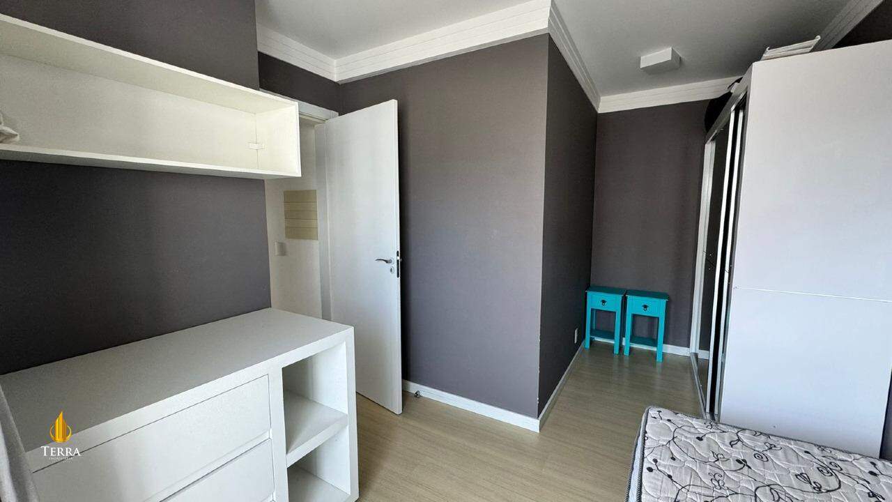 Emerald Apartamento com 2 quartos, Praia Brava: 