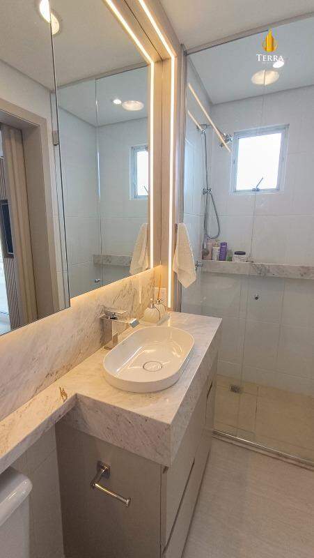 Edificio Mirante Das Ondas Apartamento com 3 quartos, Centro: 