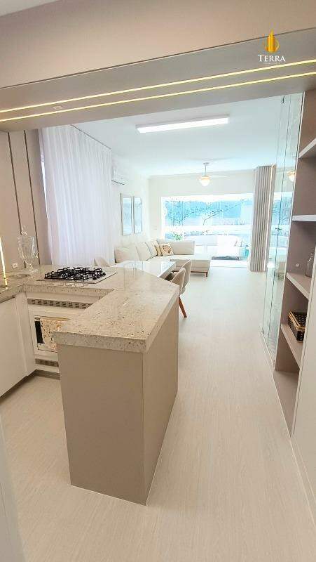 Edificio Mirante Das Ondas Apartamento com 3 quartos, Centro: 