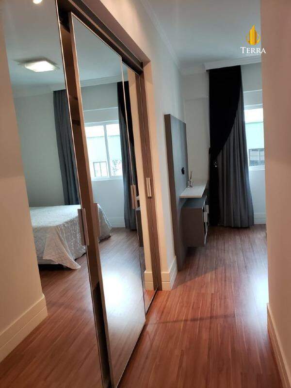 Residencial Grand Royalle Apartamento com 3 quartos, Centro: 