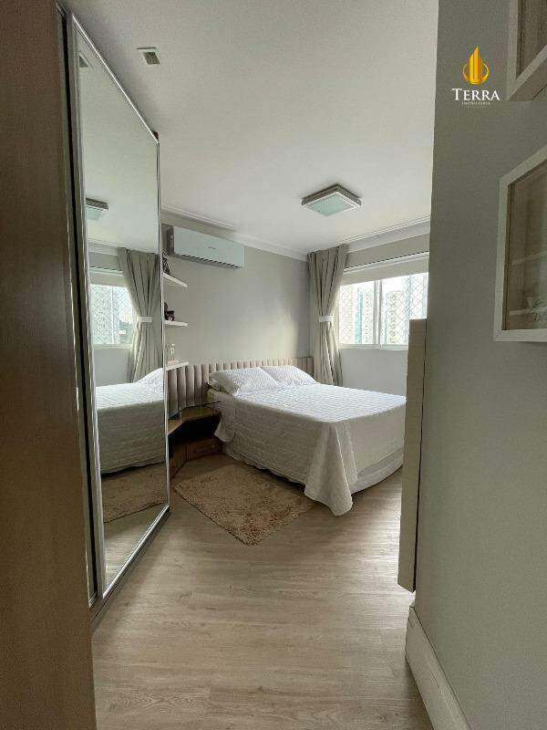 Edifício Bellas Artes Apartamento com 4 quartos, Pioneiros: 