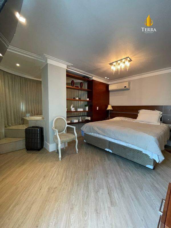 Edifício Bellas Artes Apartamento com 4 quartos, Pioneiros: 