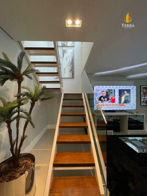 Edifício Bellas Artes Apartamento com 4 quartos, Pioneiros: 
