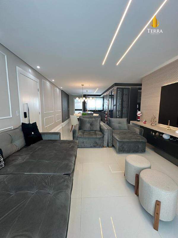 Phoenix Tower Apartamento com 3 quartos, Centro: 