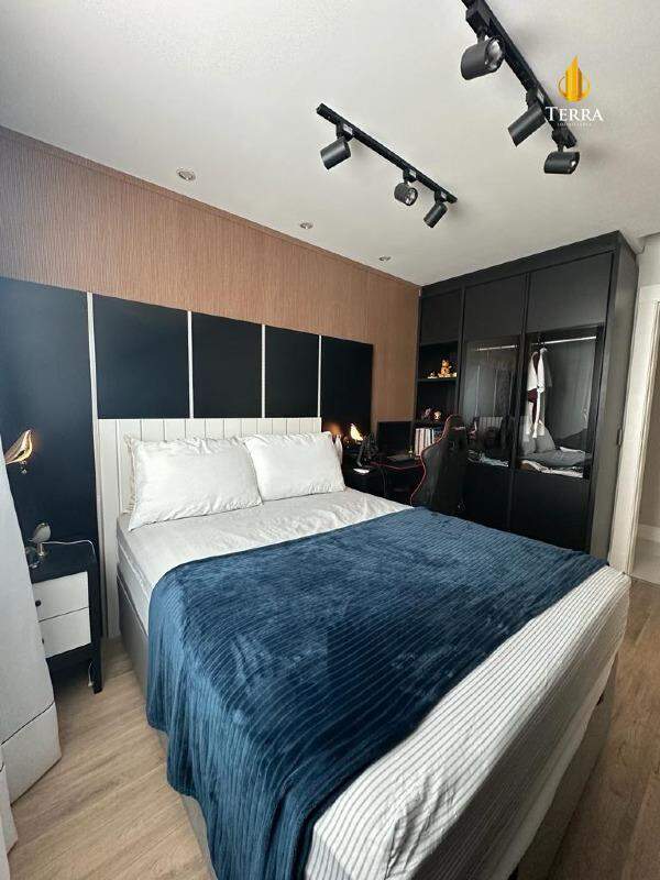 Phoenix Tower Apartamento com 3 quartos, Centro: 