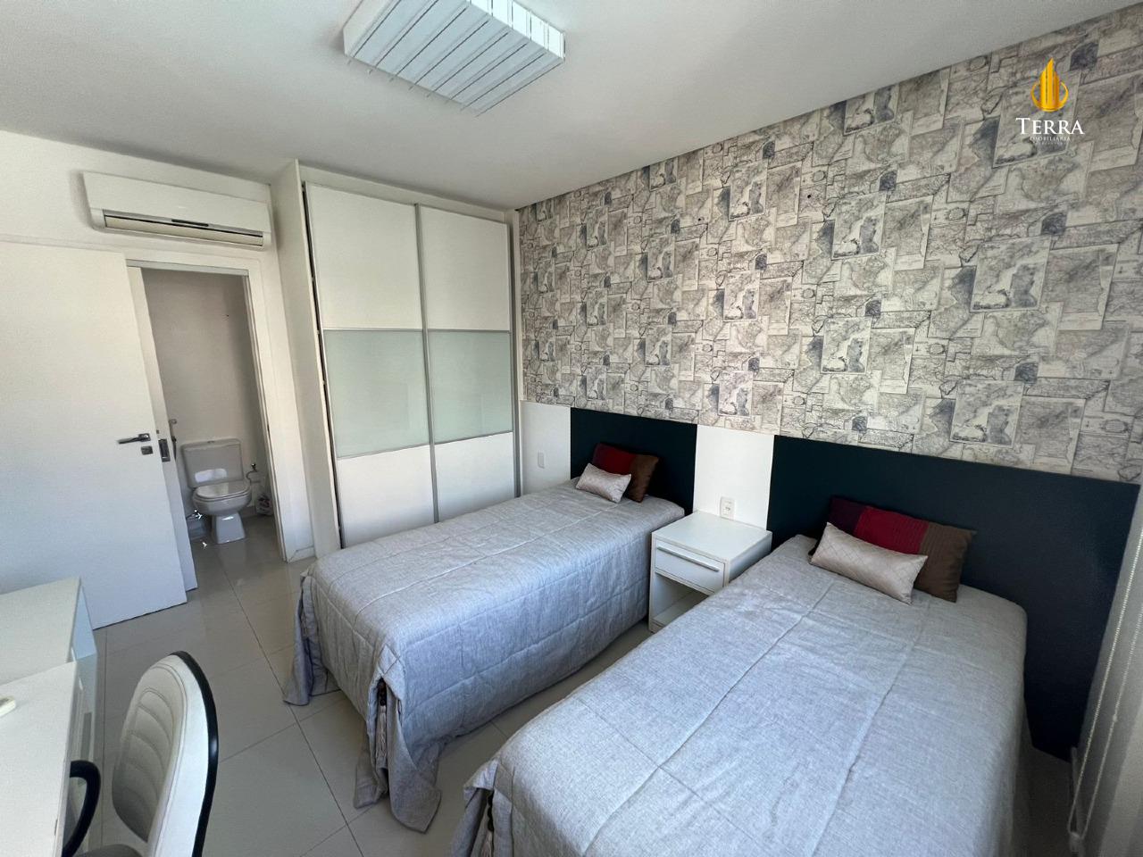 Edifício Lorena Cristina Apartamento com 3 quartos, Centro: