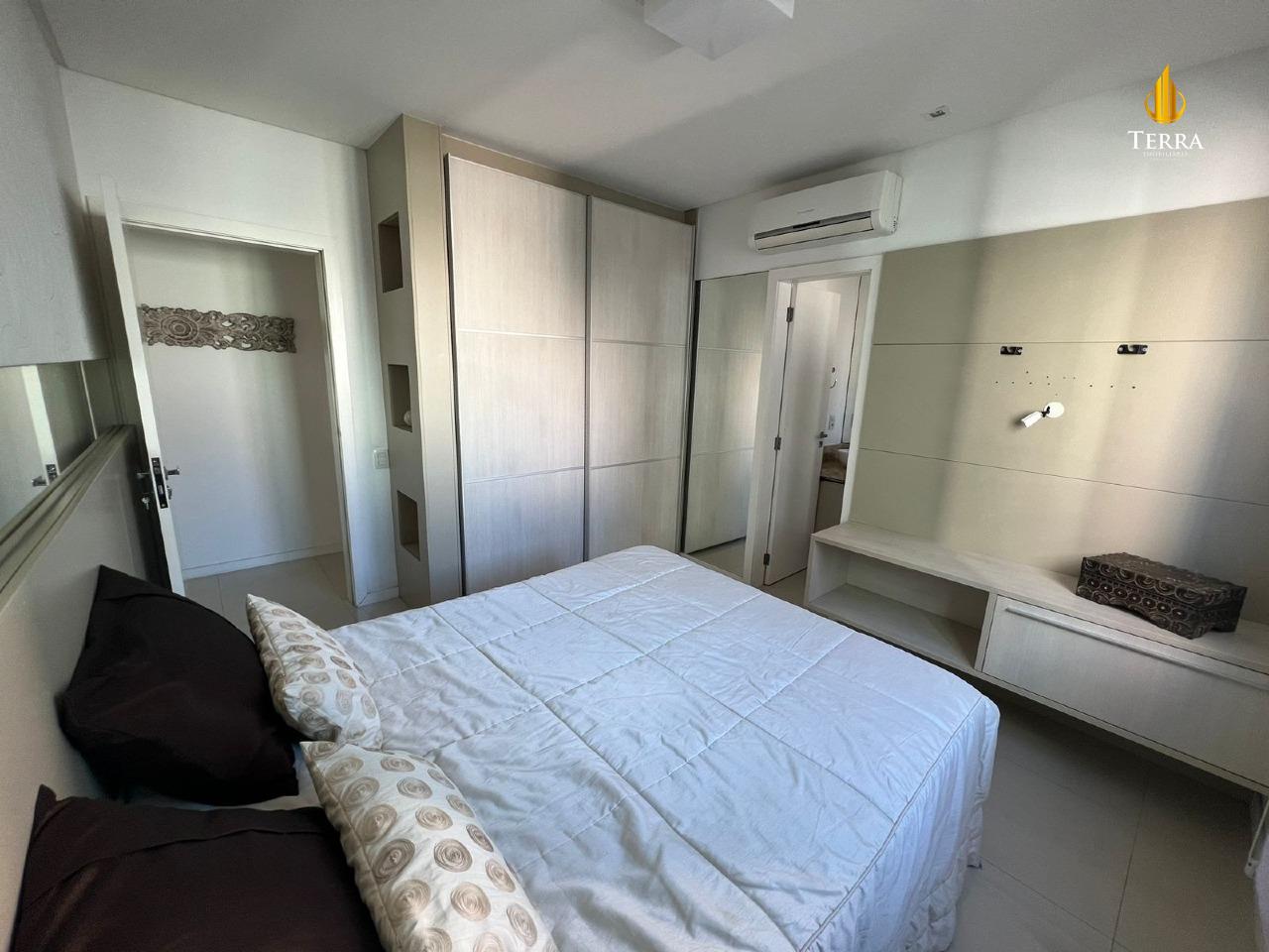 Edifício Lorena Cristina Apartamento com 3 quartos, Centro: