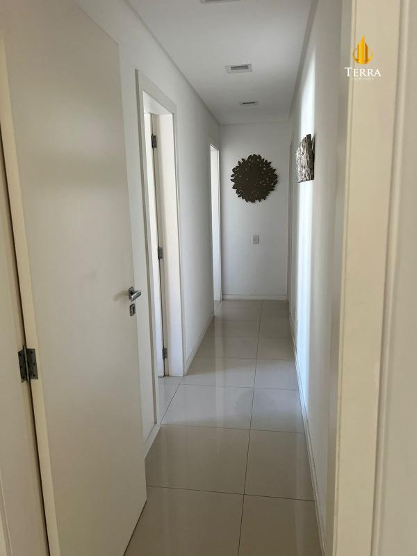 Edifício Lorena Cristina Apartamento com 3 quartos, Centro: