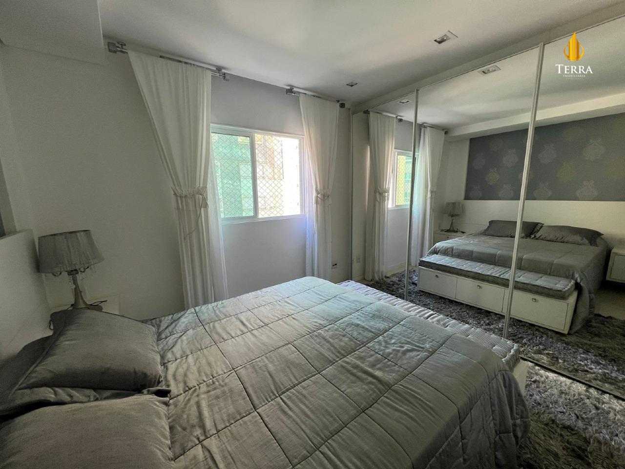 Edifício Lorena Cristina Apartamento com 3 quartos, Centro: 