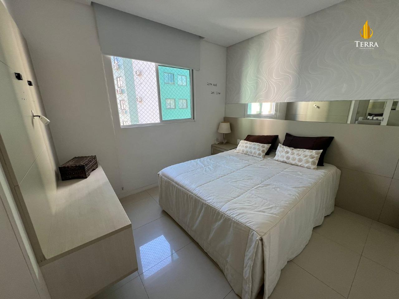 Edifício Lorena Cristina Apartamento com 3 quartos, Centro: