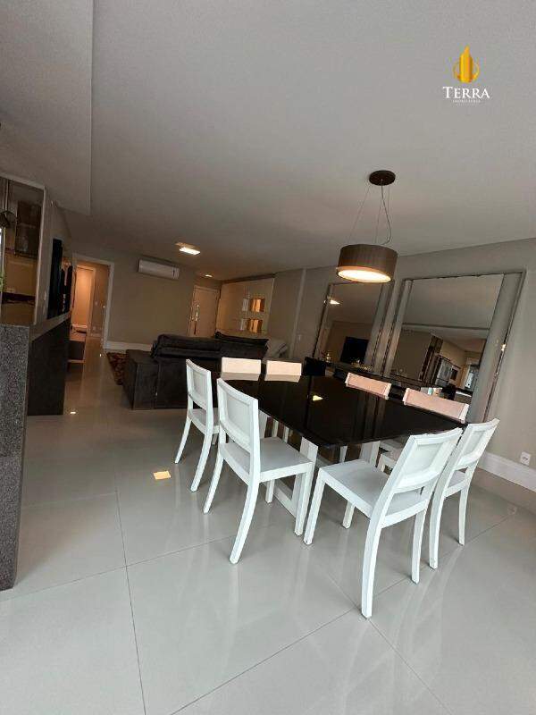 Edificio Sun Place Apartamento com 4 quartos, Centro: 