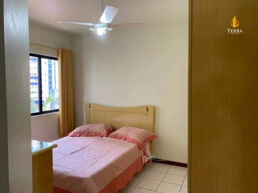 Apartamento com 3 quartos, Centro: 
