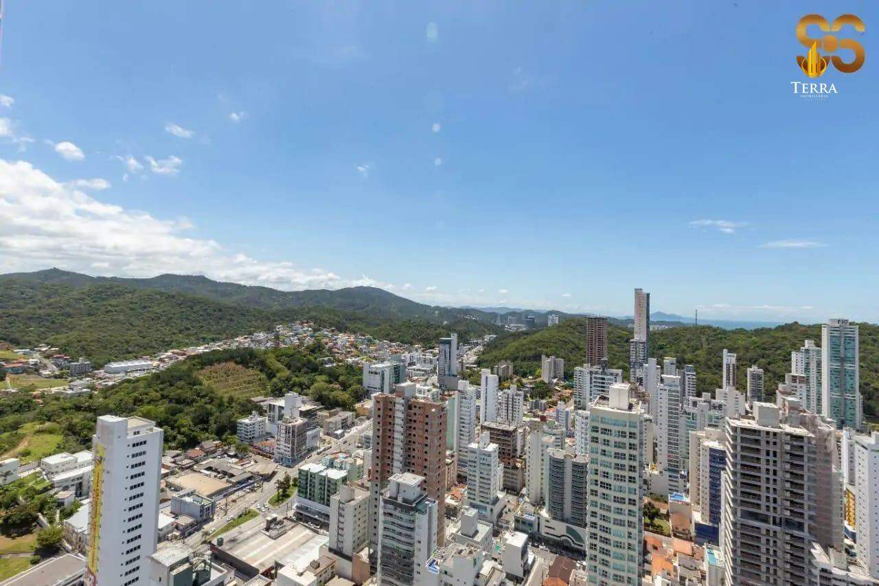 Alameda Jardins Residence Apartamento com 4 quartos, Centro: 