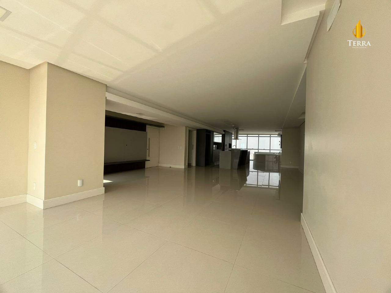 Alameda Jardins Residence Apartamento com 4 quartos, Centro: 