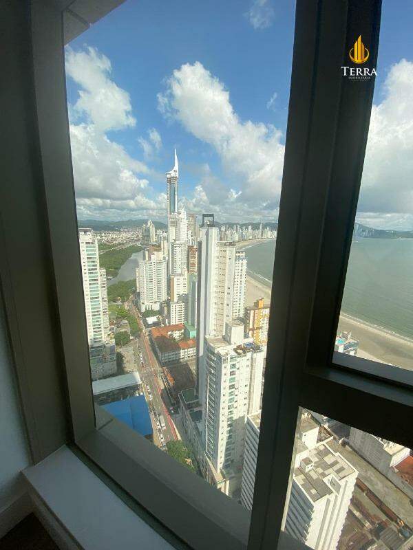 Yachthouse By Pininfarina Apartamento com 4 quartos, Centro: 