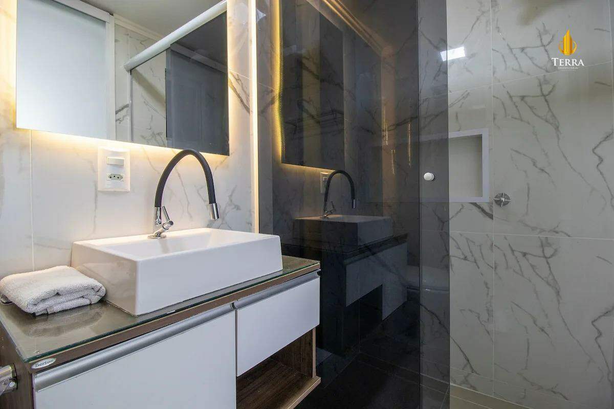 Residencial Costa Bella Apartamento com 4 quartos, Centro: