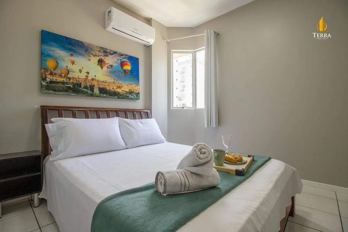 Residencial Costa Bella Apartamento com 4 quartos, Centro: