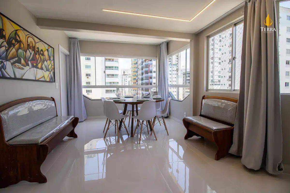 Residencial Costa Bella Apartamento com 4 quartos, Centro: 