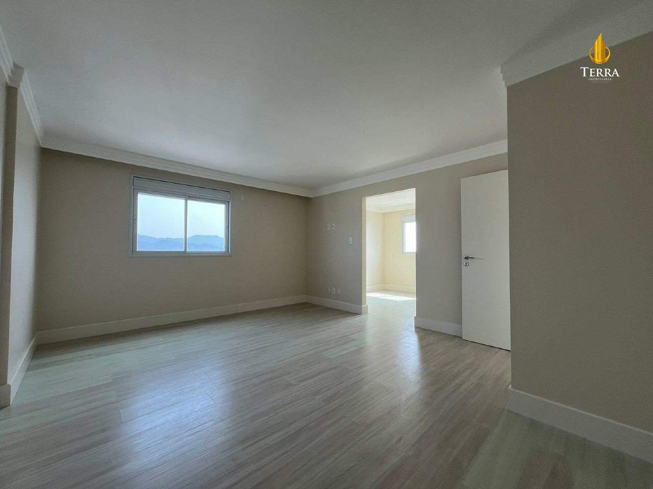 Alameda Jardins Residence Apartamento com 4 quartos, Centro: 