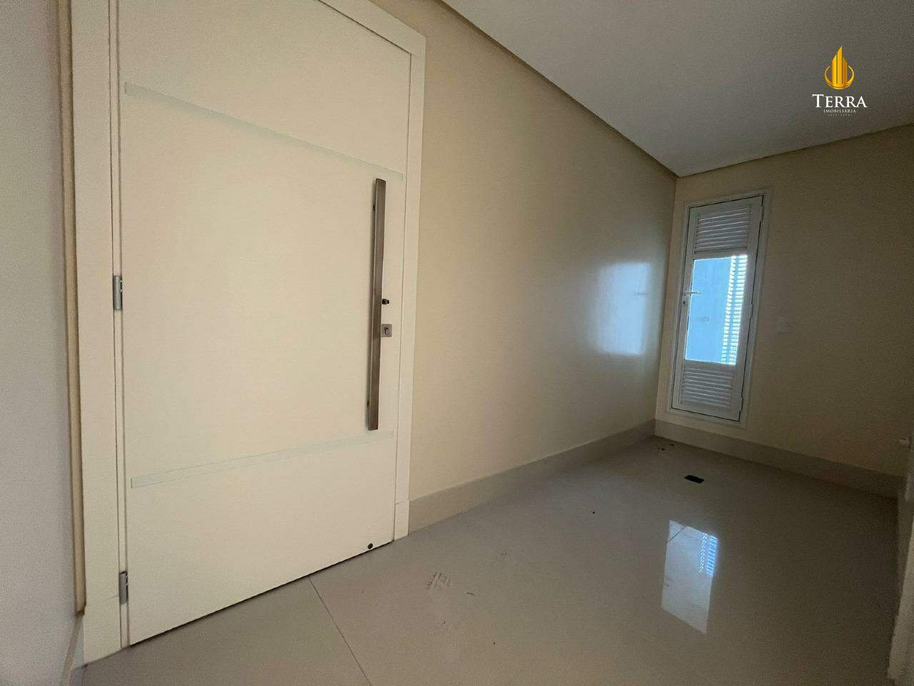 Alameda Jardins Residence Apartamento com 4 quartos, Centro: 