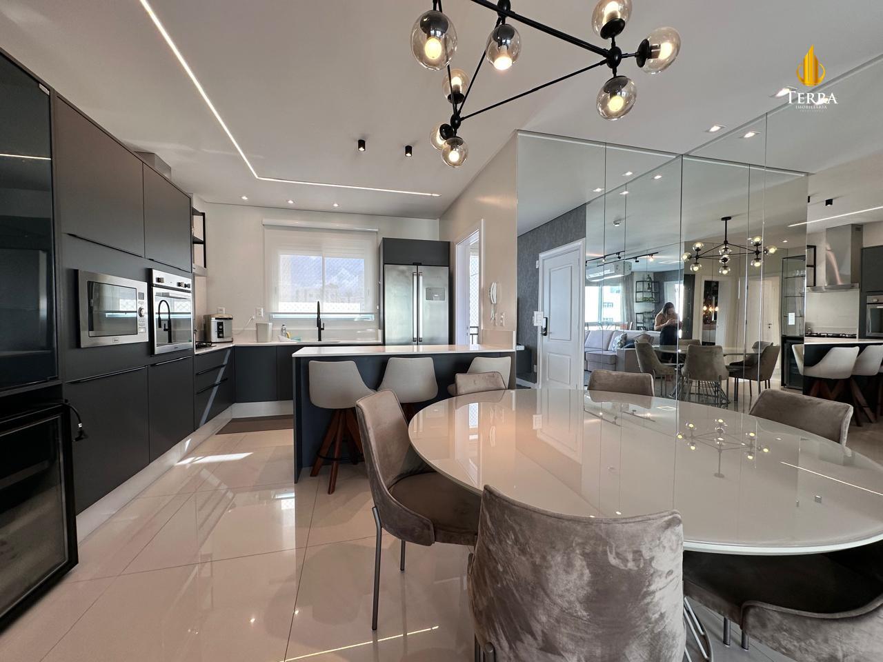 Edifício Serendipity Village Apartamento com 3 quartos, Centro: 