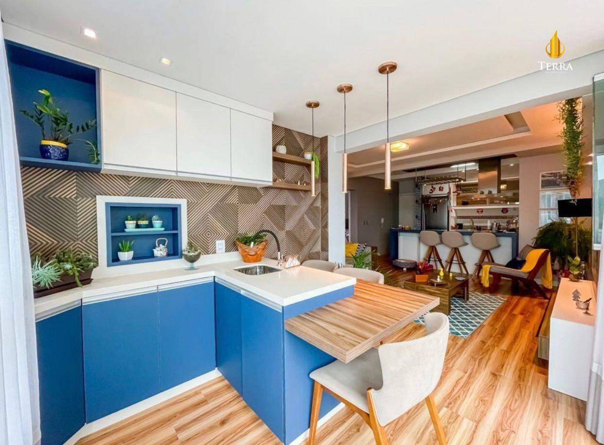Edifício Bora Bora Apartamento com 2 quartos, Praia Brava: 