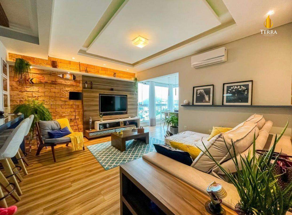 Edifício Bora Bora Apartamento com 2 quartos, Praia Brava: 