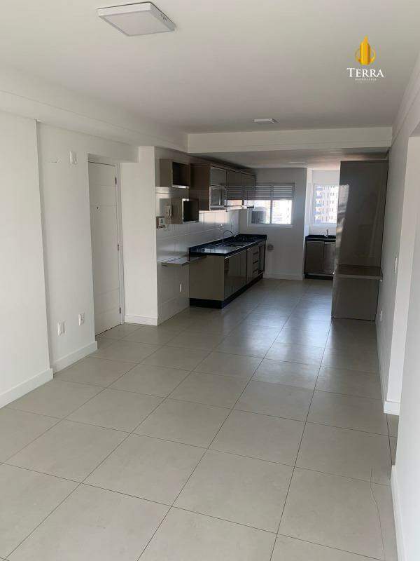 Condomínio Ville de Provence Residence Apartamento com 3 quartos, Centro: 