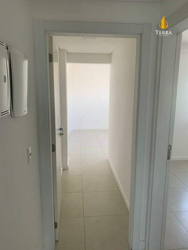 Condomínio Ville de Provence Residence Apartamento com 3 quartos, Centro: 