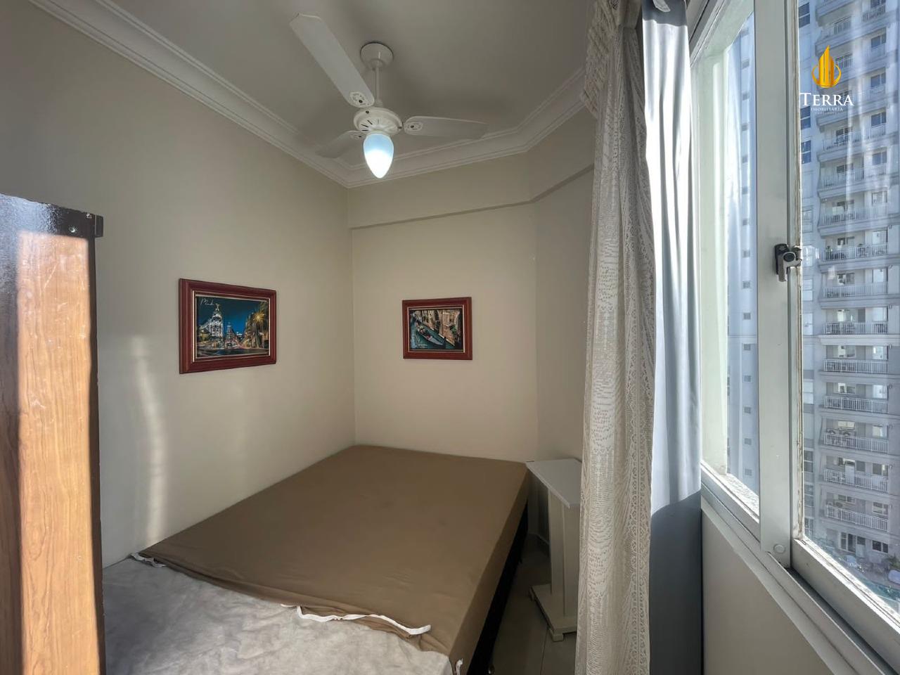 Edifício Paris Apartamento com 3 quartos, Centro: