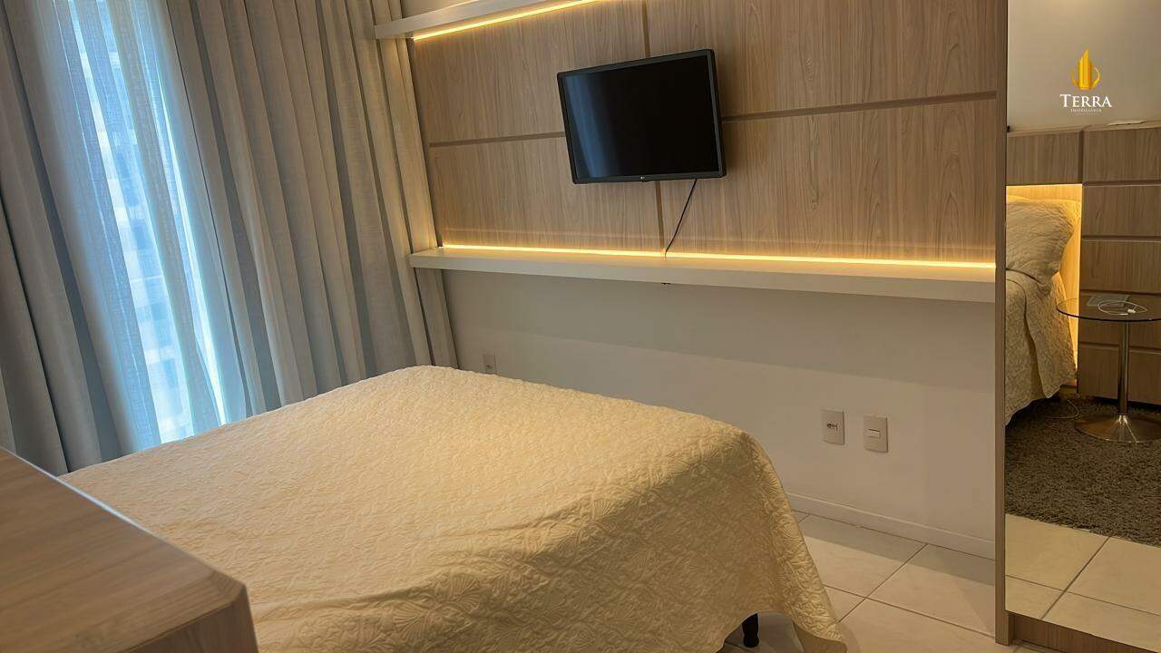 Aloha Home Resort Apartamento com 2 quartos, Praia Brava: 