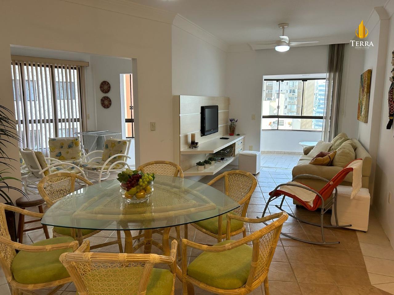 Residencial Tchaikovsky Apartamento com 3 quartos, Centro: 