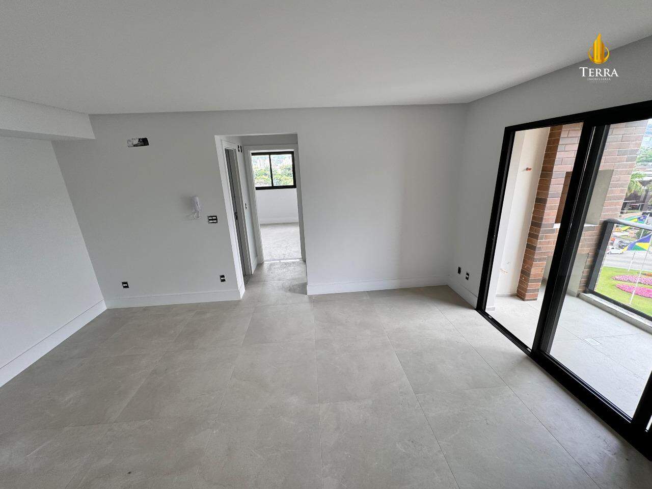 Aventura Residence Apartamento com 2 quartos, Centro: 