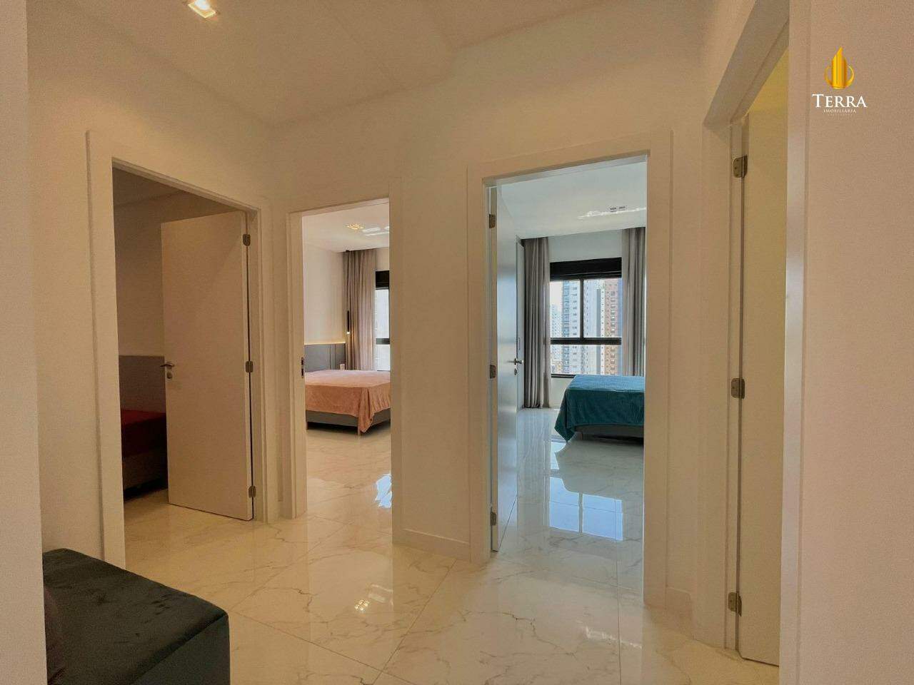  Florence Garden Residence Apartamento com 3 quartos, Centro: 