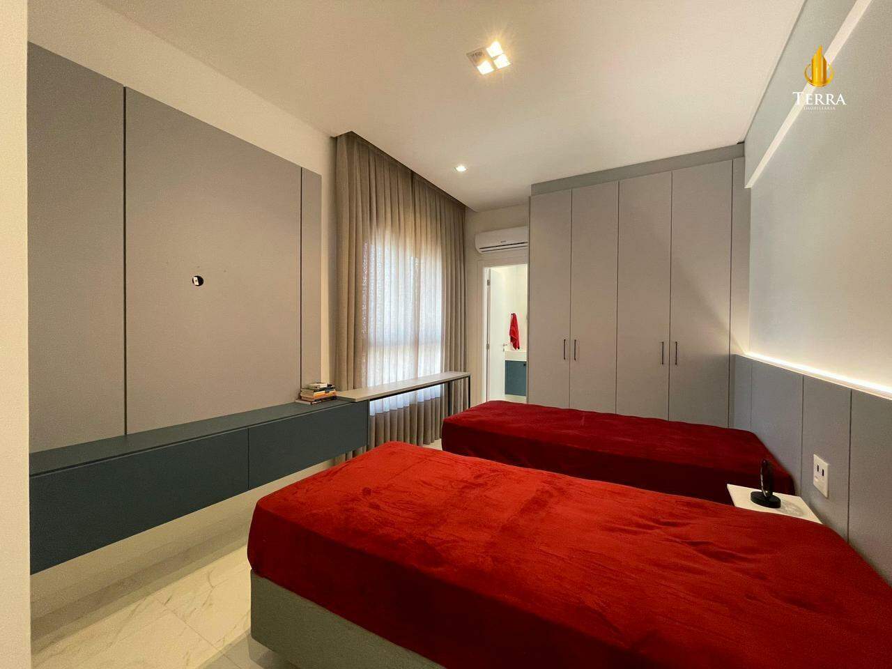  Florence Garden Residence Apartamento com 3 quartos, Centro: 