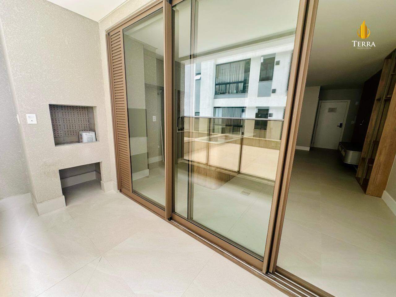 Ocean Wind Praia Brava Apartamento com 3 quartos, Praia Brava: 