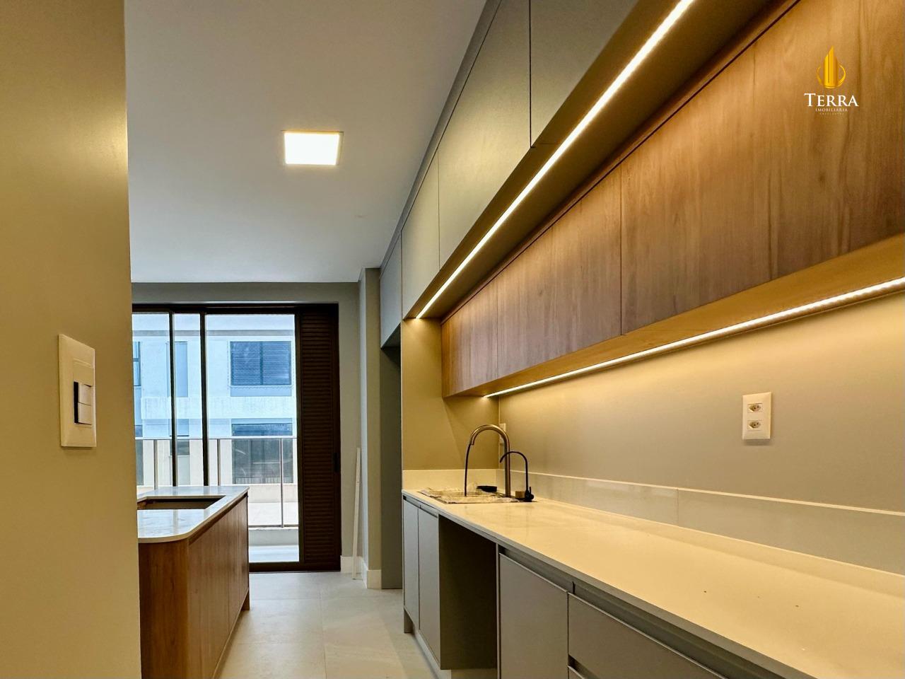 Ocean Wind Praia Brava Apartamento com 3 quartos, Praia Brava: