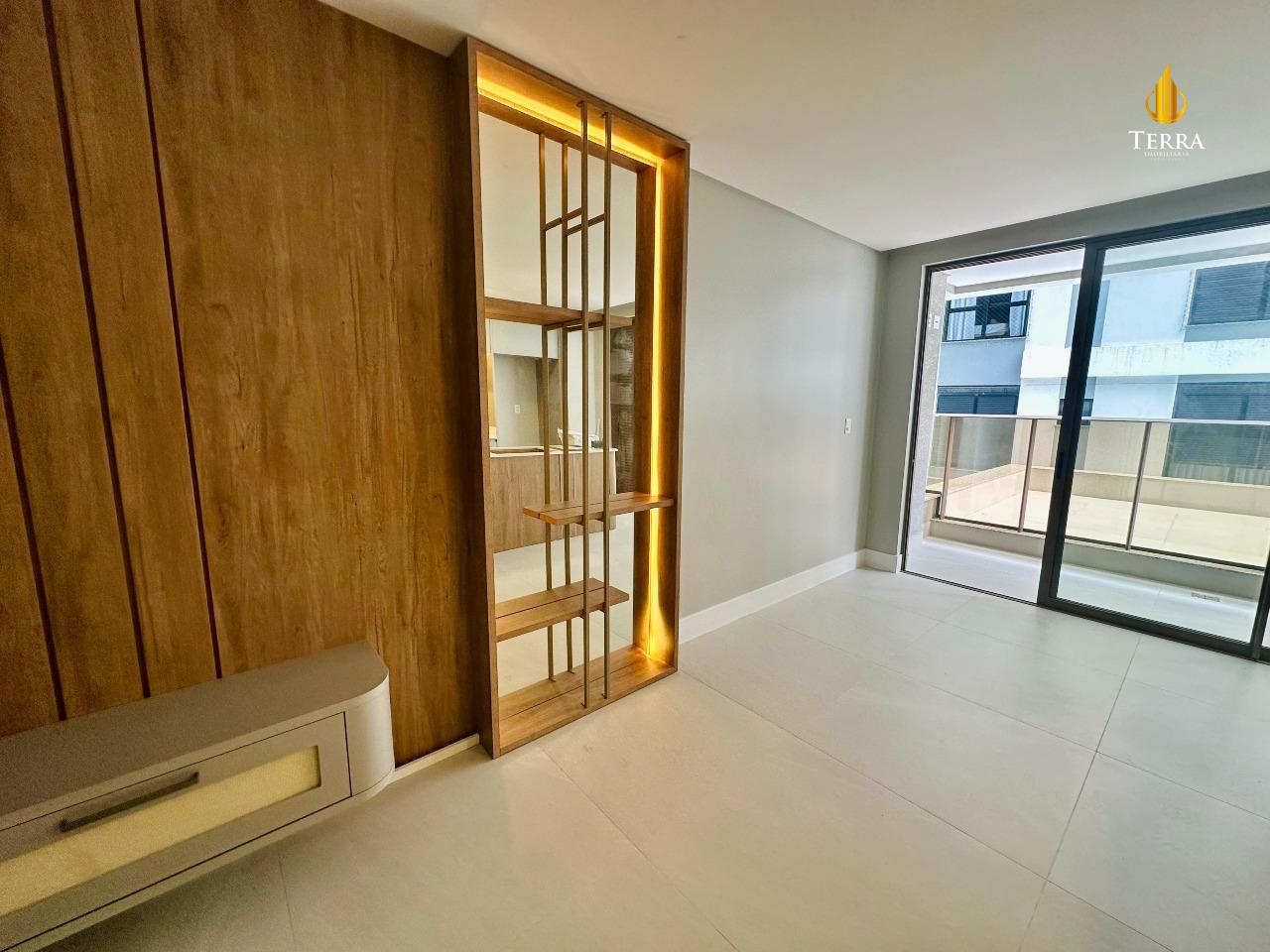 Ocean Wind Praia Brava Apartamento com 3 quartos, Praia Brava: 