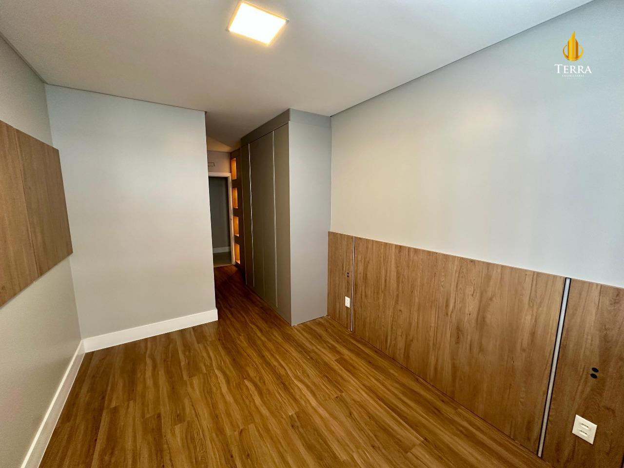 Ocean Wind Praia Brava Apartamento com 3 quartos, Praia Brava: