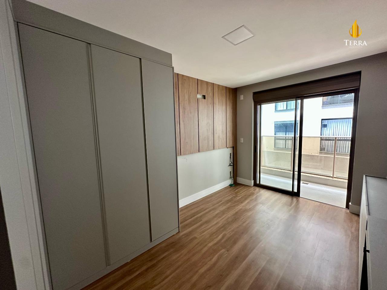 Ocean Wind Praia Brava Apartamento com 3 quartos, Praia Brava: