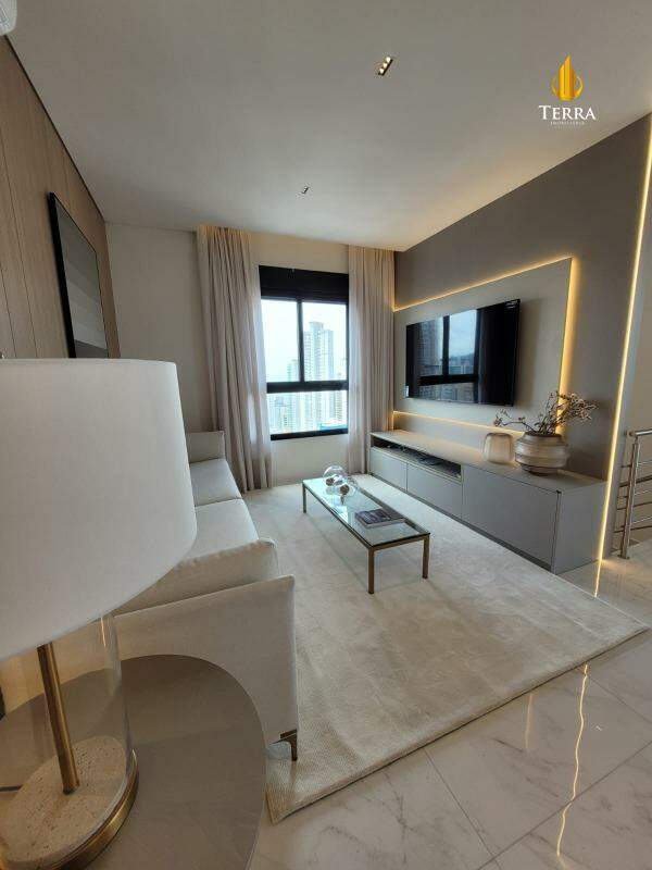  Florence Garden Residence Apartamento com 4 quartos, Centro: 
