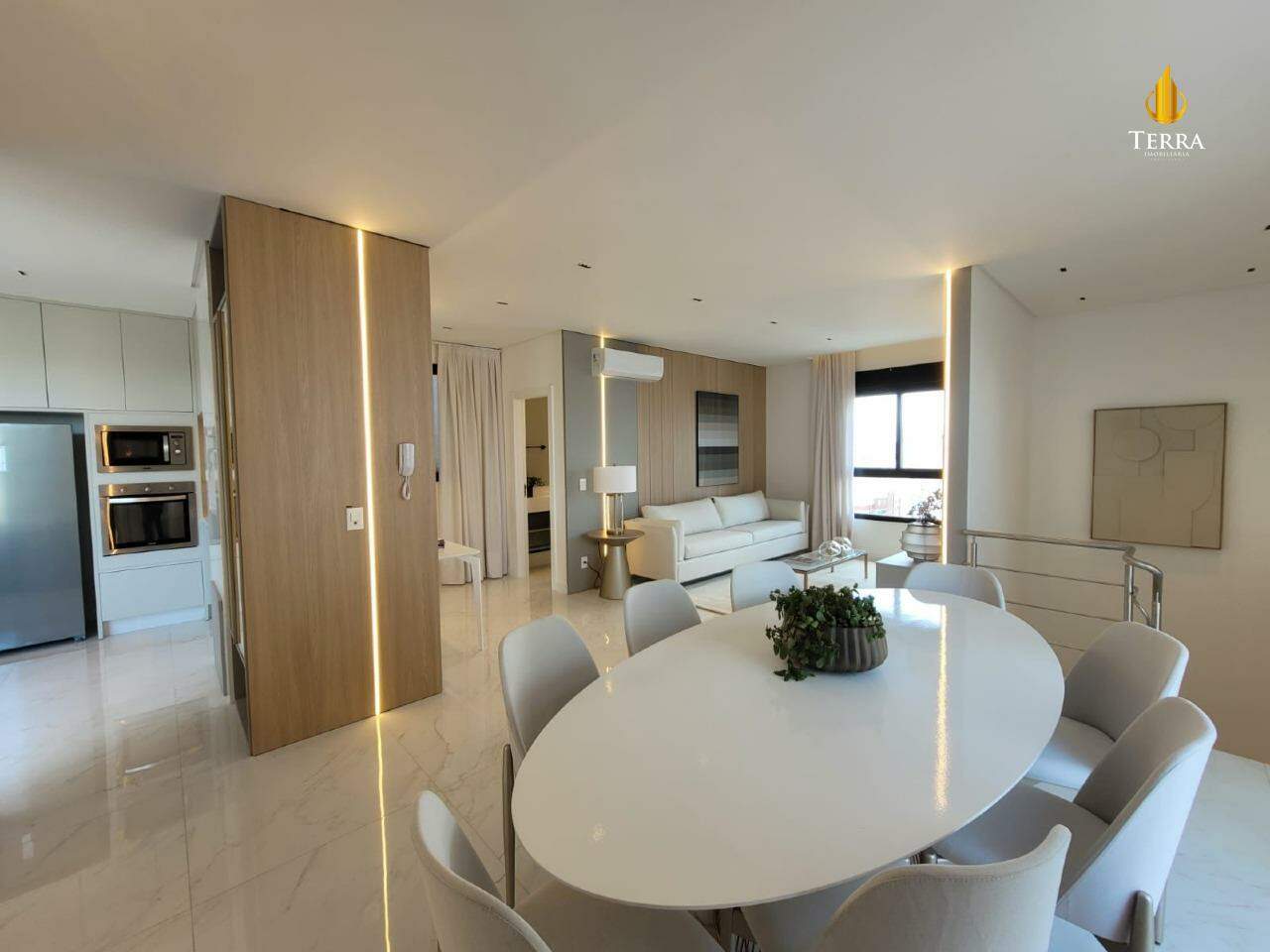  Florence Garden Residence Apartamento com 4 quartos, Centro: 